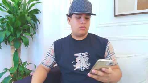 bennett_alejoo online show from January 5, 2026, 6:22 pm