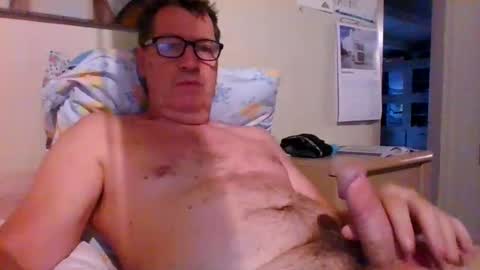 Snapshot of bennybutterfly007 chatting on September 9, 2025, 8:25 am bennybutterfly007 online show from September 9, 2025, 8:25 am