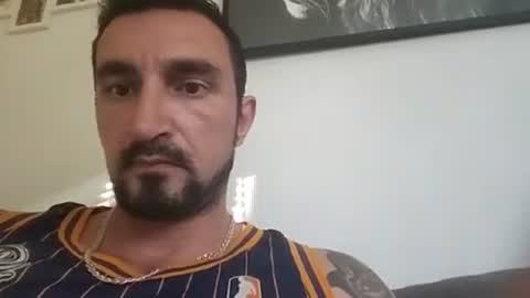 bennyhard90 online show from July 30, 2026, 5:23 pm