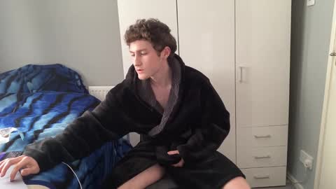 Snapshot of benwardle123 chatting on March 12, 2025, 10:59 am READ MY BIO ---  --- READ MY BIO online show from March 12, 2025, 10:59 am