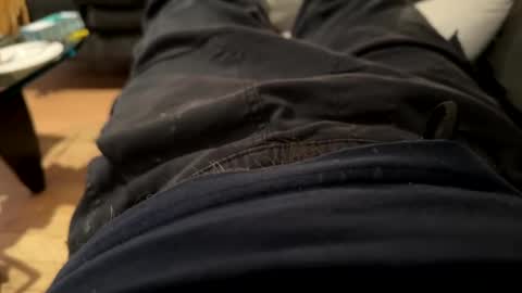 Snapshot of benz10001 chatting on January 16, 2025, 12:12 am benz10001 online show from January 16, 2025, 12:12 am