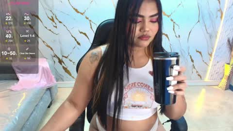 Snapshot of berchy_tf chatting on April 13, 2026, 8:47 pm Berchy online show from April 13, 2026, 8:47 pm