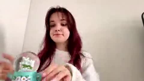 Snapshot of berenicekosse chatting on February 20, 2026, 9:54 am Alex online show from February 20, 2026, 9:54 am