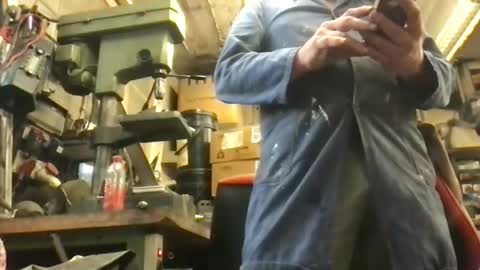 Snapshot of berg_boy chatting on October 25, 2025, 10:34 am Martin online show from October 25, 2025, 10:34 am