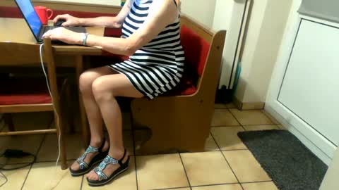 Snapshot of bernadetanylon chatting on June 21, 2026, 2:36 am Bernadetanylon online show from June 21, 2026, 2:36 am