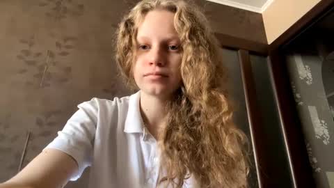 Sophia online show from September 22, 2025, 9:55 am