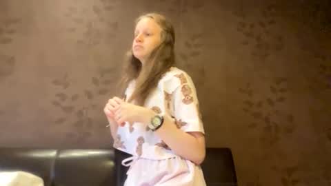 Sophia online show from September 27, 2025, 11:37 am