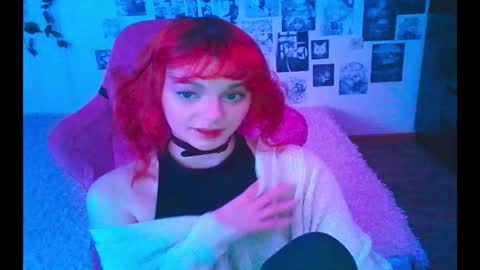 Snapshot of berriekitten chatting on February 9, 2026, 8:51 am BerrieKitten online show from February 9, 2026, 8:51 am