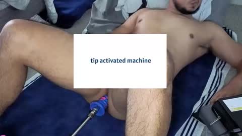 berriess_ online show from June 3, 2026, 1:36 pm