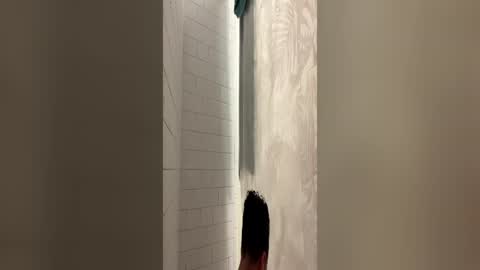 berriess_ online show from July 4, 2026, 9:59 am