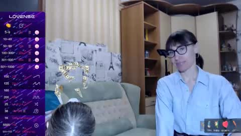 berry2024 online show from March 2, 2025, 11:39 am