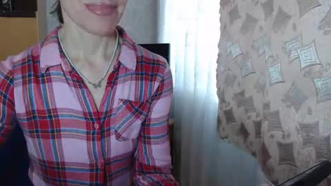 berry2024 online show from November 5, 2025, 6:13 am