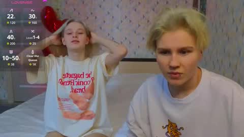 Your sweet Tara and Eva online show from February 9, 2026, 10:52 am