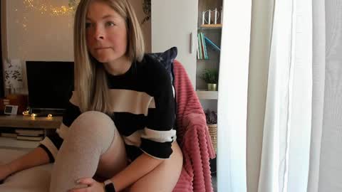 Vicky   online show from January 20, 2025, 8:41 am