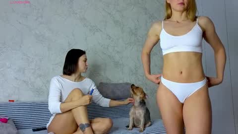 Snapshot of bestgirls2021 chatting on March 29, 2026, 3:06 am Hellen and Natali online show from March 29, 2026, 3:06 am