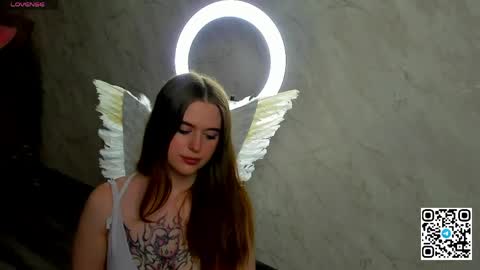 Snapshot of betany_foks chatting on April 28, 2026, 1:26 am Betany online show from April 28, 2026, 1:26 am