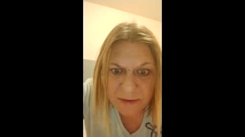Snapshot of betsygore78 chatting on February 12, 2026, 10:54 am betsygore78 online show from February 12, 2026, 10:54 am