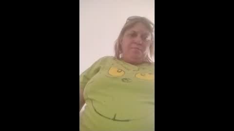 Snapshot of betsygore78 chatting on February 17, 2026, 6:03 pm betsygore78 online show from February 17, 2026, 6:03 pm