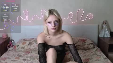 Betty and Oscar online show from November 6, 2025, 8:26 am