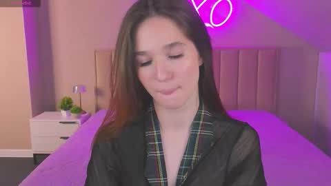 Eva online show from November 14, 2025, 9:52 am