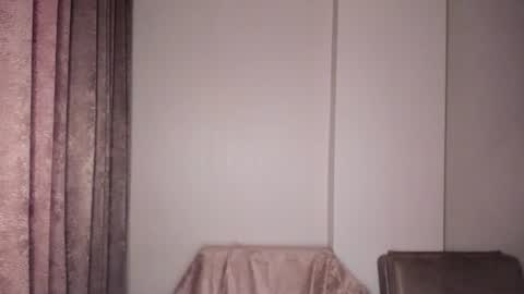 Snapshot of betty_witchy chatting on July 7, 2026, 6:47 am Dory make me happier online show from July 7, 2026, 6:47 am