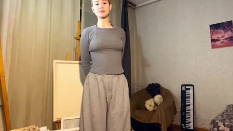 Snapshot of bettymorante chatting on February 17, 2026, 12:01 pm Hinata online show from February 17, 2026, 12:01 pm