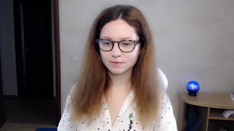 Snapshot of bettystar_ chatting on January 27, 2025, 7:13 pm Betty online show from January 27, 2025, 7:13 pm