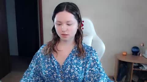 Snapshot of bettystar_ chatting on October 8, 2025, 8:17 pm Betty online show from October 8, 2025, 8:17 pm