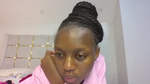 beverly online show from November 25, 2025, 7:03 pm