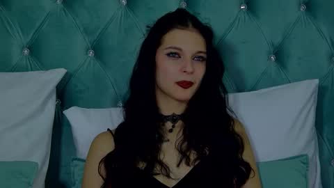 Snapshot of beverlyyork chatting on February 13, 2025, 5:44 pm Beverly online show from February 13, 2025, 5:44 pm