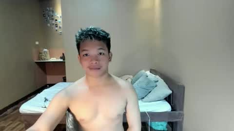 Adrian online show from May 8, 2026, 2:33 pm