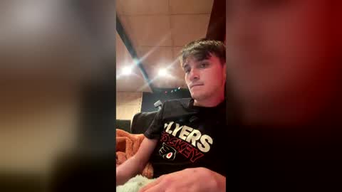 Snapshot of bezerk_bray chatting on June 21, 2026, 5:59 pm bezerk_bray online show from June 21, 2026, 5:59 pm
