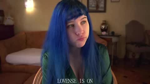 Eliz online show from March 26, 2026, 2:28 am