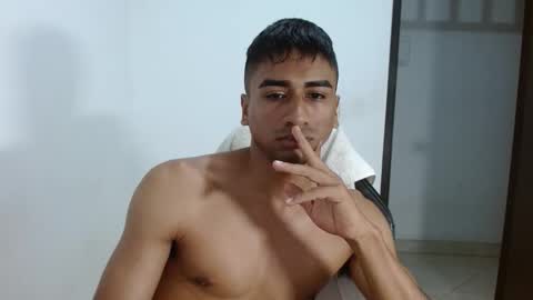 BAYRON online show from November 11, 2025, 11:38 pm