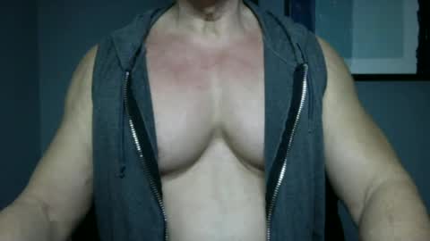 Snapshot of bgdkmuscleguy chatting on December 23, 2024, 6:11 am BGDKMUSCLEGUY - SELECTED BY CHATURBATE AS A TOP BROADCASTER FOR 2023 online show from December 23, 2024, 6:11 am