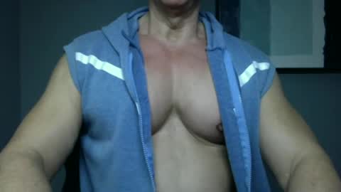 Snapshot of bgdkmuscleguy chatting on March 12, 2025, 1:03 am BGDKMUSCLEGUY - SELECTED BY CHATURBATE AS A TOP BROADCASTER FOR 2023 online show from March 12, 2025, 1:03 am