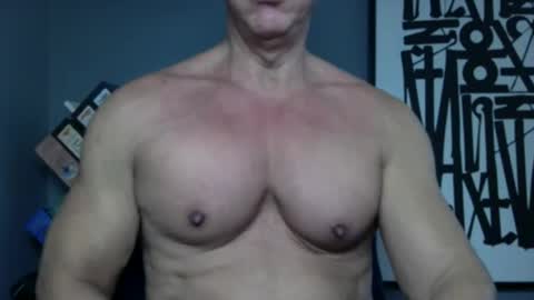 BGDKMUSCLEGUY - SELECTED BY CHATURBATE AS A TOP BROADCASTER FOR 2023 online show from March 13, 2026, 6:47 pm