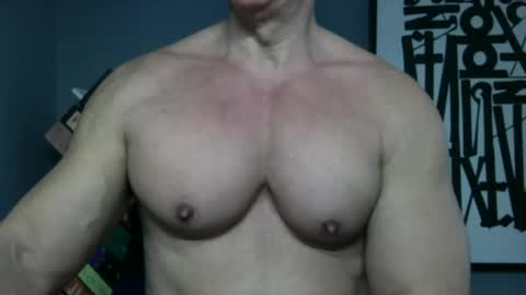 BGDKMUSCLEGUY - SELECTED BY CHATURBATE AS A TOP BROADCASTER FOR 2023 online show from April 10, 2026, 6:34 pm