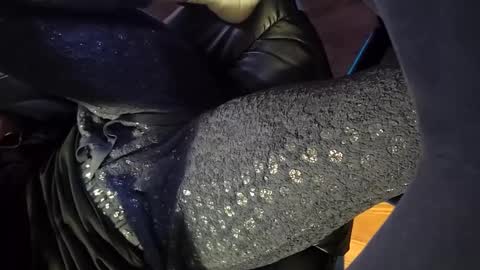 Snapshot of bhdickin chatting on November 19, 2025, 2:22 am bhdickin online show from November 19, 2025, 2:22 am