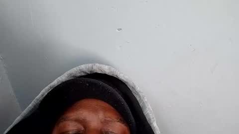 Snapshot of bi582945 chatting on December 3, 2025, 5:22 pm bi582945 online show from December 3, 2025, 5:22 pm