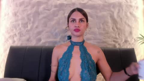 bianca_angel_ online show from May 21, 2026, 8:05 pm