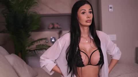 Bianca online show from February 26, 2026, 2:16 pm