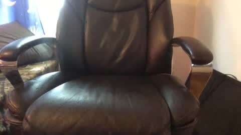 bibisecret online show from June 8, 2026, 3:34 pm