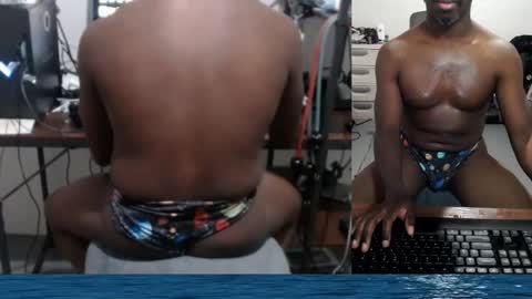 Snapshot of bicepsandfrot chatting on May 23, 2026, 7:13 am BicepsandFrot online show from May 23, 2026, 7:13 am