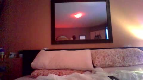 Snapshot of bidaddy83 chatting on April 4, 2026, 10:35 am bidaddy83 online show from April 4, 2026, 10:35 am