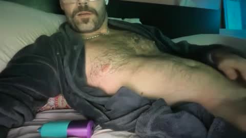 bidaddy83 online show from June 17, 2026, 2:47 am