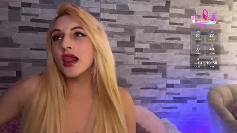 Snapshot of big_clit71 chatting on November 4, 2025, 1:59 am angela online show from November 4, 2025, 1:59 am