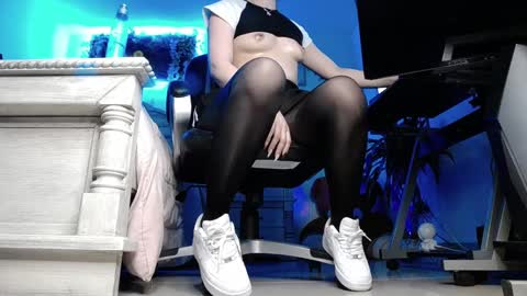 Lava online show from January 21, 2025, 2:11 am