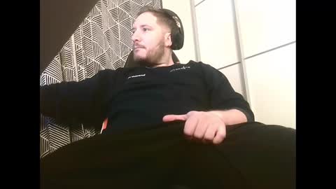 Snapshot of big_sele chatting on February 15, 2025, 3:42 am bigbroly88 online show from February 15, 2025, 3:42 am