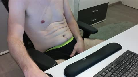 big_tobi_1 online show from January 24, 2025, 7:08 am